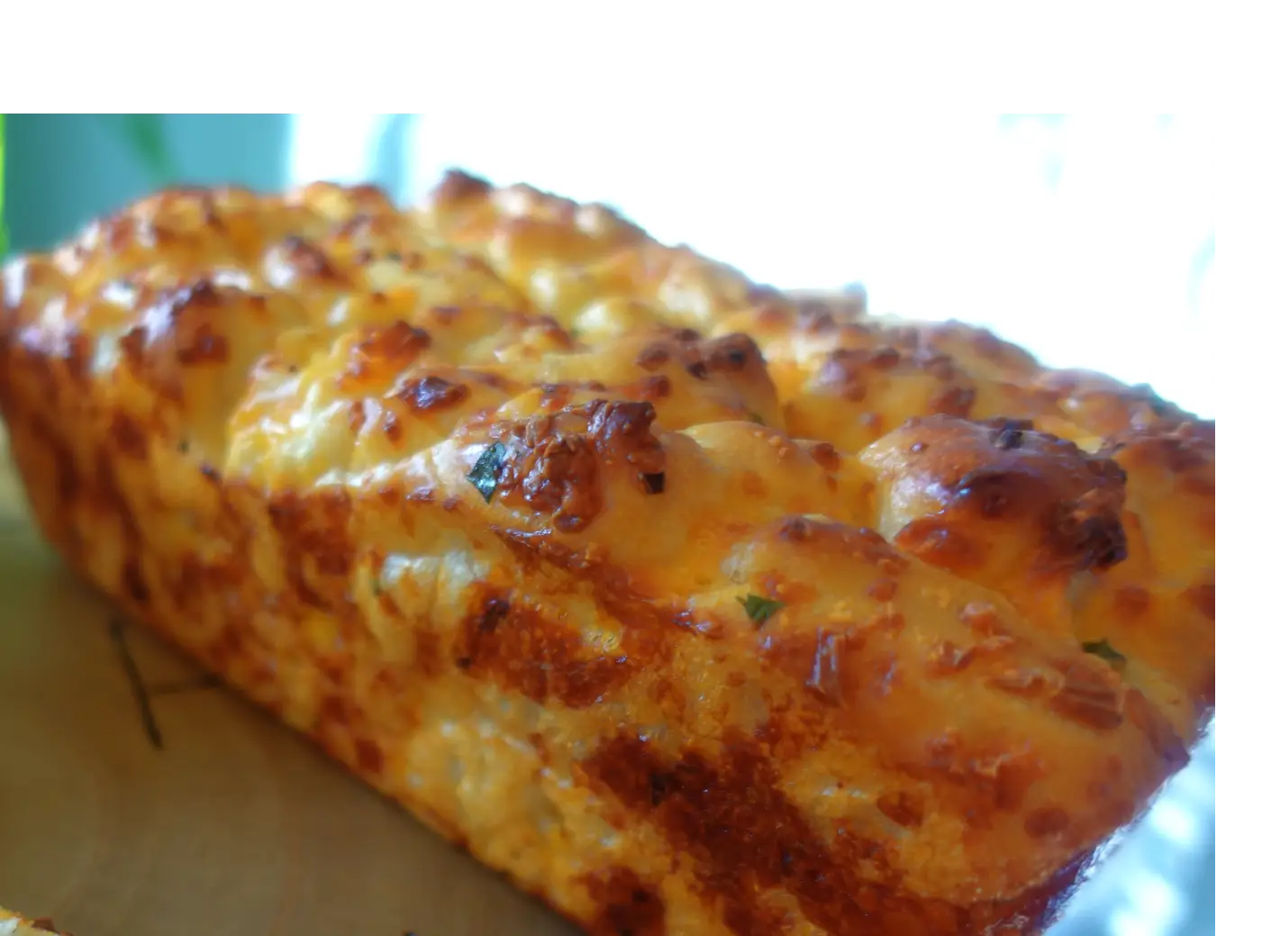 “Chopped” Garlic Cheese Bread