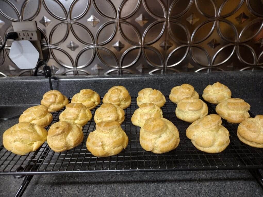 cream puffs