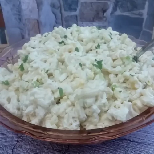 macaroni-salad-in-serving-bowl.