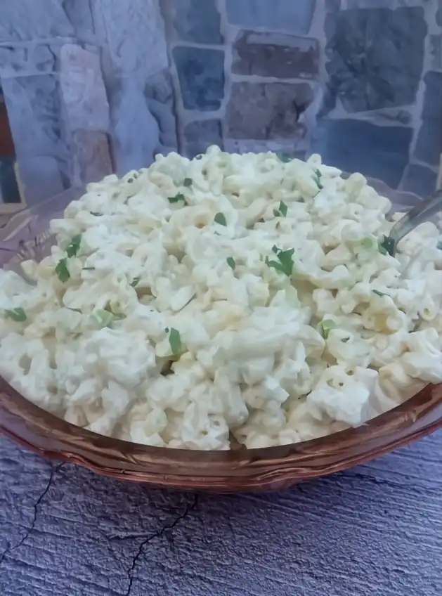 macaroni-salad-in-serving-bowl.