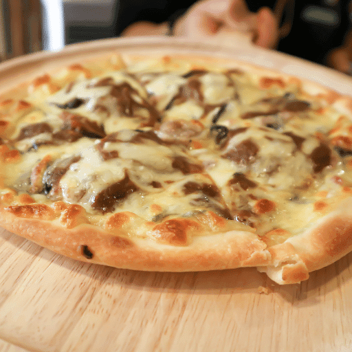 Garlic Aioli Beef Pizza