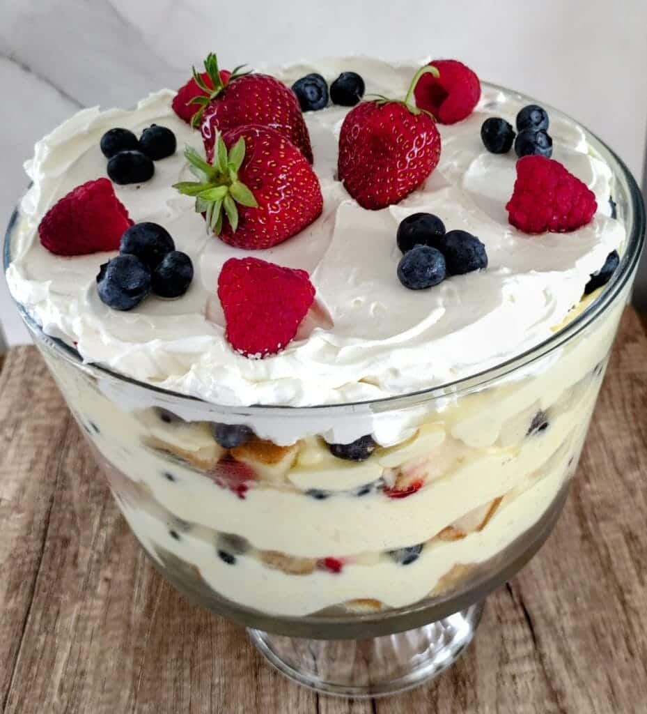 Easy Three Berry Trifle - THE RECIPE BOWL