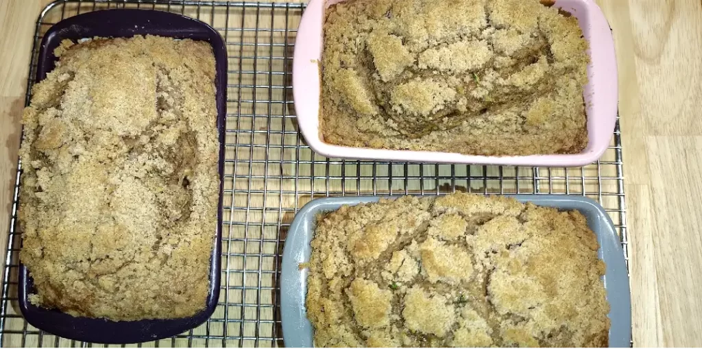 top-view-zucchini-bread-with-streusel-topping.