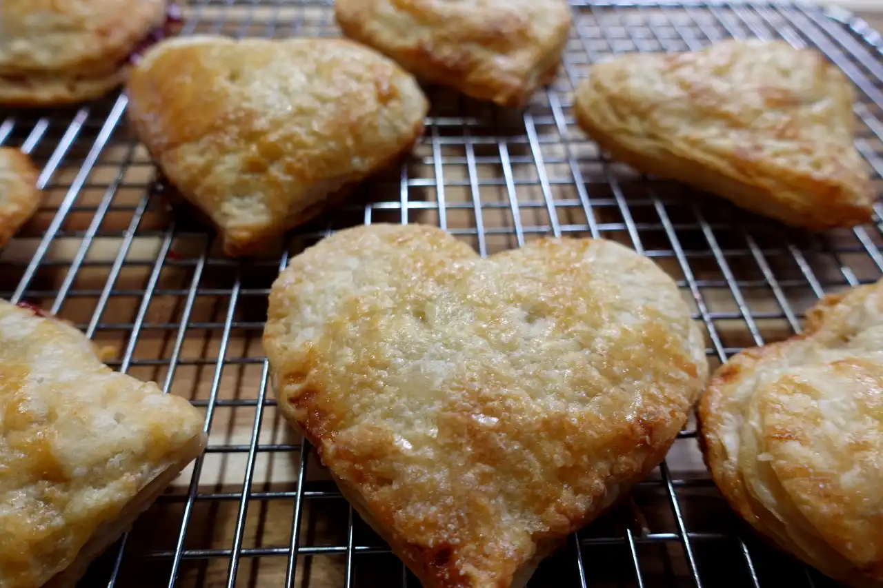 close-up-heart-shaped-fruit-filled-hand-pies.
