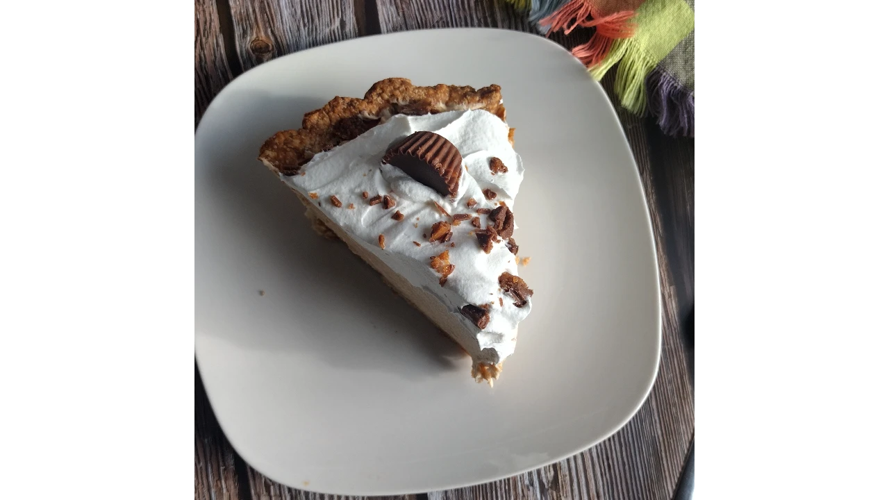 top view slice peanut butter pie