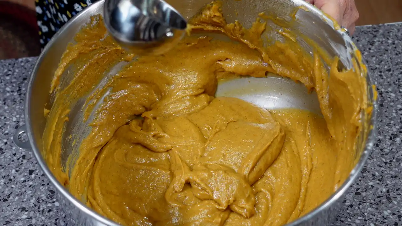 whoopie-pie-batter.