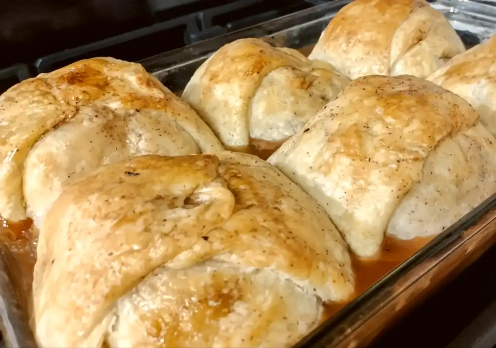 Old Fashion Apple Dumplings