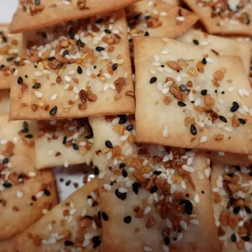 top-view-homemade-everything-crackers.