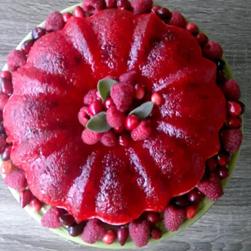 top view cranberry raspberry ring