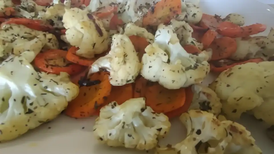 Roasted Cauliflower and Carrots