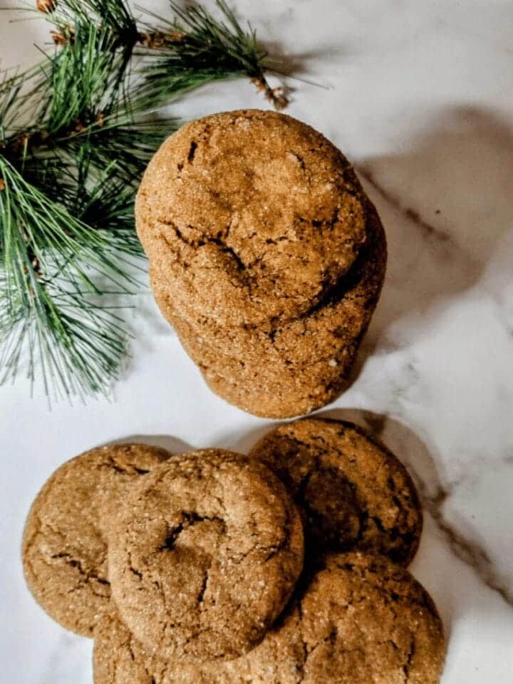 Soft And Chewy Molasses Cookies