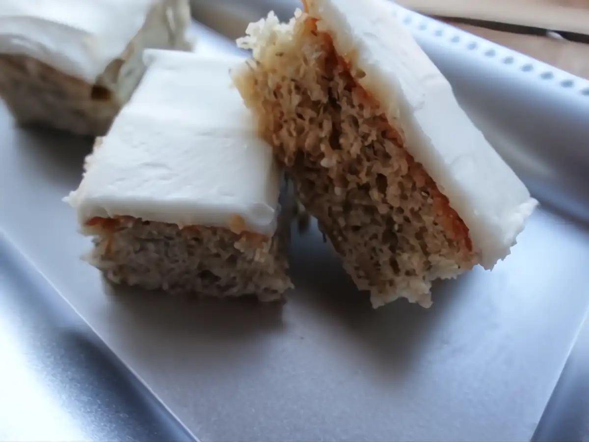 Banana Bars with Cream Cheese Frosting