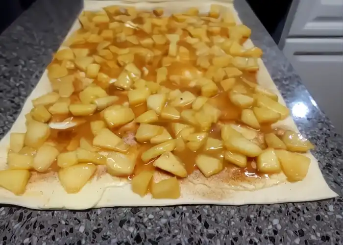 apple-filling-spread-on-puff-pastry.