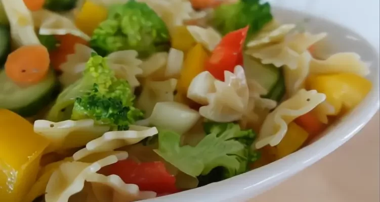 Easy Vegetable Pasta Salad