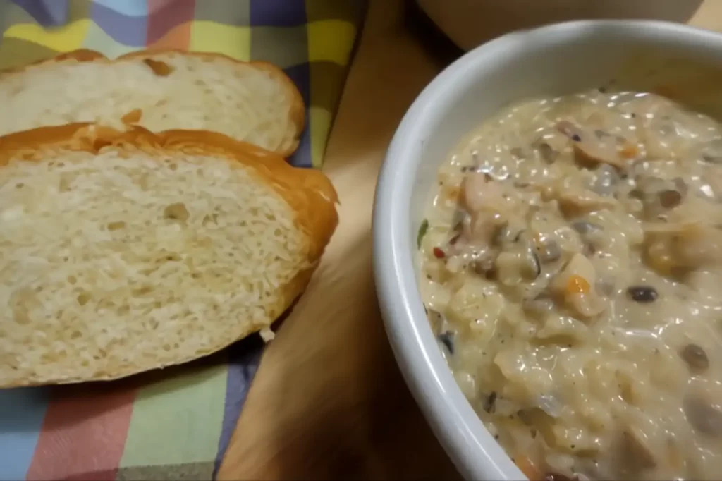 turkey-rice-soup-with-homemade-bread.