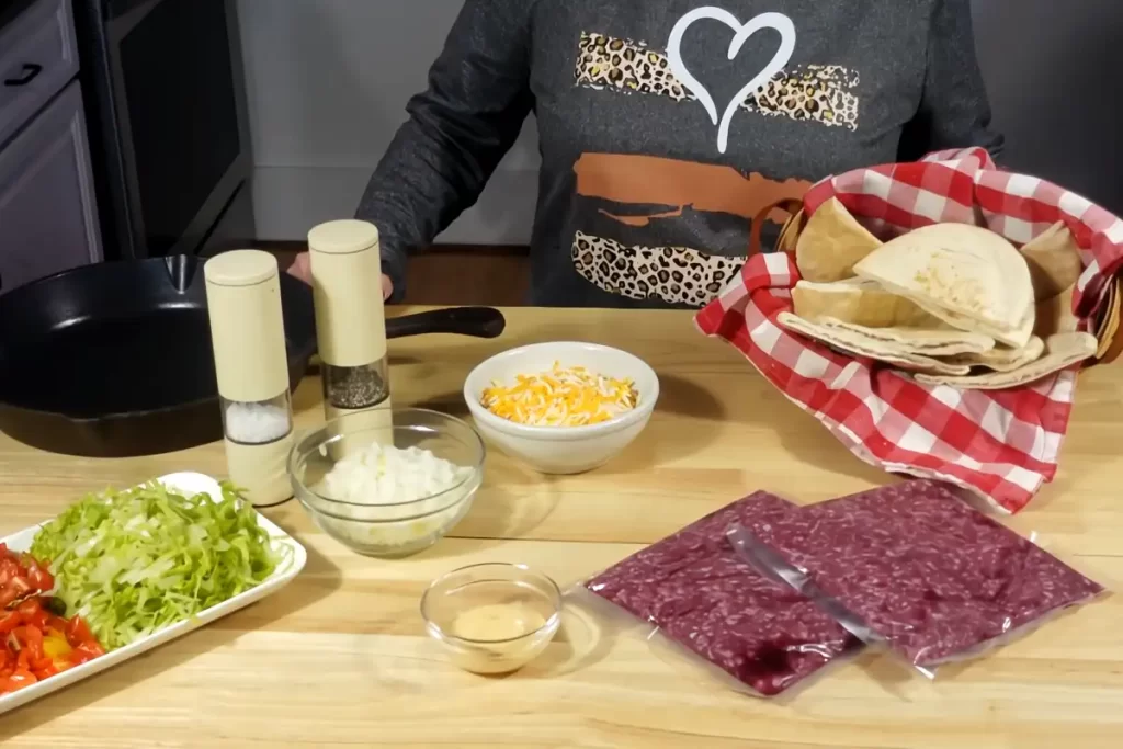 pita-cheeseburger-ingredients.