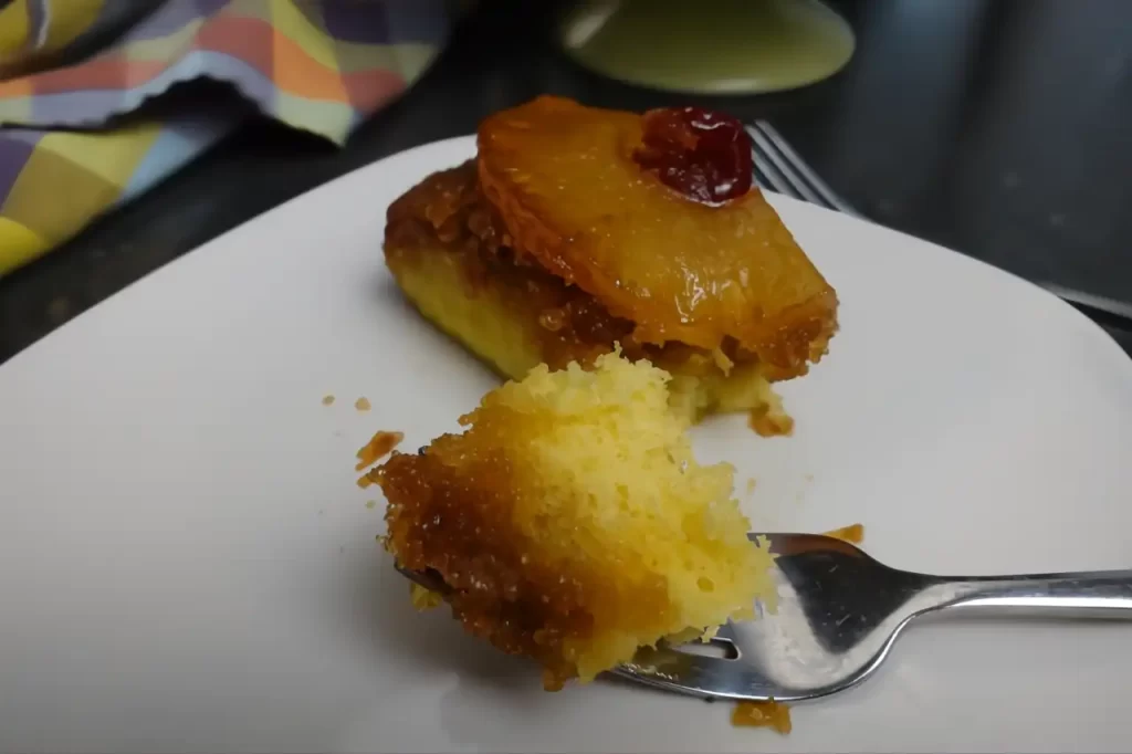 slice-of-pineapple-upside-down-cake