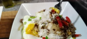 garlic-chili-beef-bowls-in-white-bowl