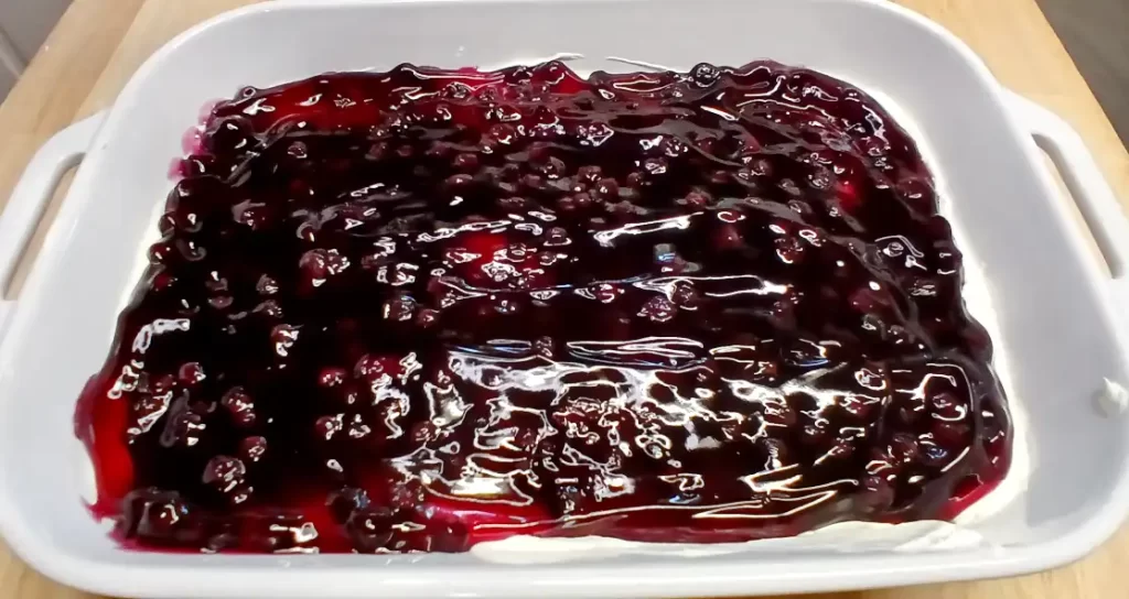 full-view-blueberry-cream-cheese-delight.
