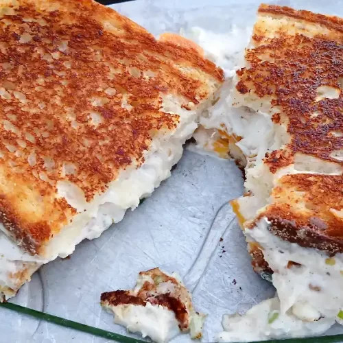 creamy-crab-grilled-cheese-cut-in-half.