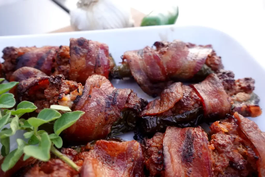 cheeseburger-jalapeno-poppers-recipe-on-white-platter.
