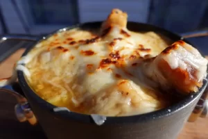 close-up-image-french-onion-soup-recipe