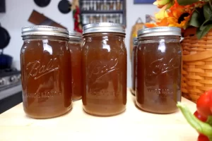 homemade-beef-bone0-broth-recipe