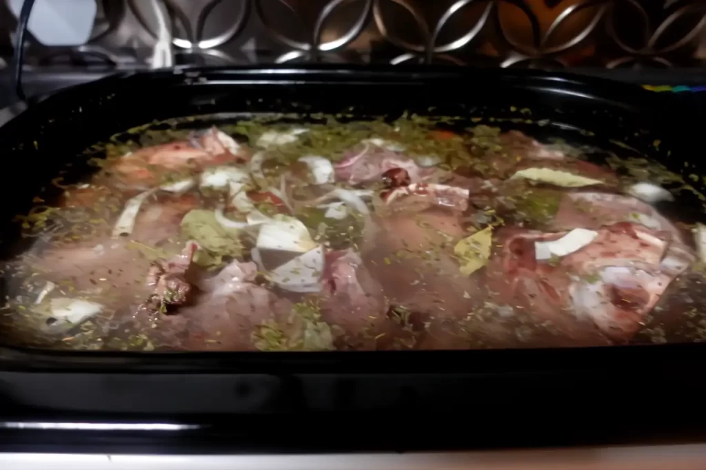 homemade-beef-broth-recipe-cooking.