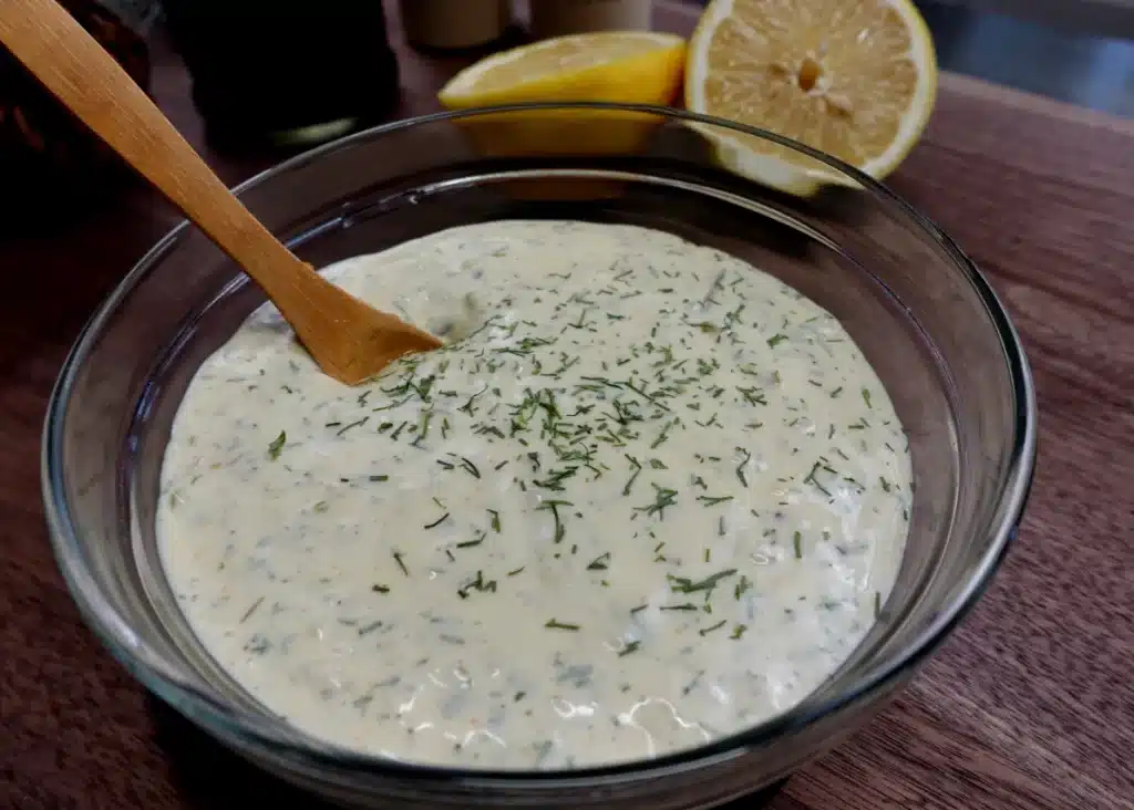 homemade-tartar-sauce-in-bowl.