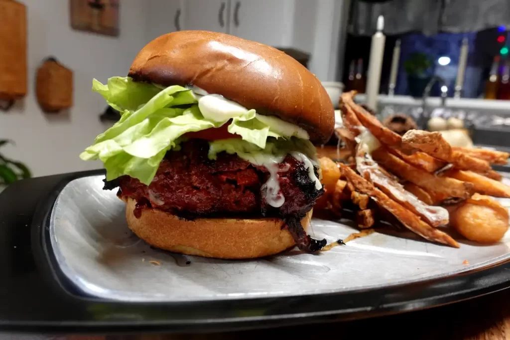 smoked-cheeseburger-with-french-fries