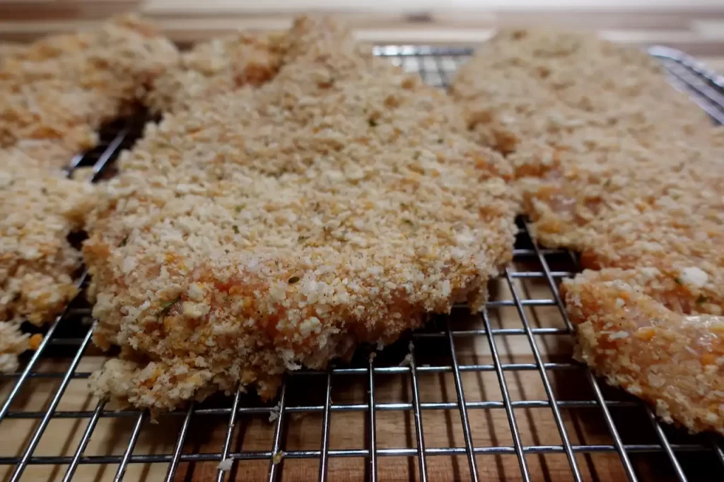 breaded-chicken-cutlets-ready-for-frying