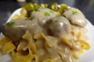 close-up-swedish-meatballs.