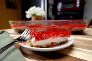 serving-strawberry-pretzel-dessert-bars-close-up