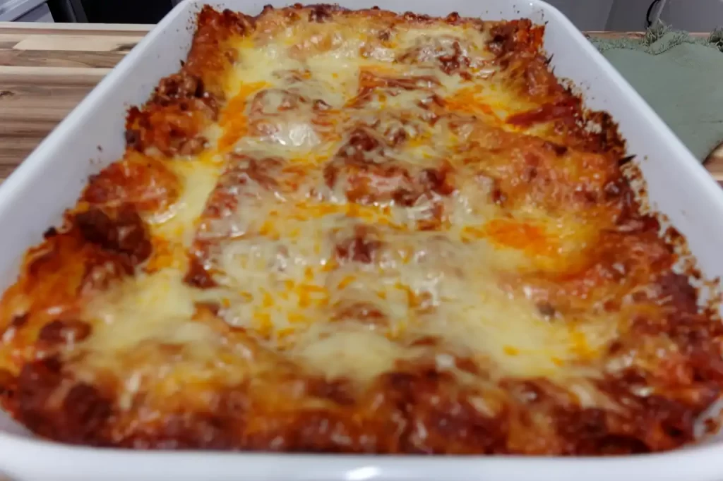classic-beef-lasagna-in-9-x-13-white-dish.