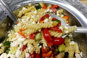 mediterranean-veggie-pasta-salad-close-up
