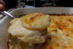 creamy-scalloped-potatoes-in-9-x-13.