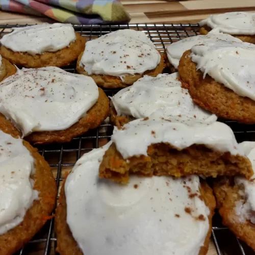close-up-carrot-cake-cookies-with-cream-cheese-frosting