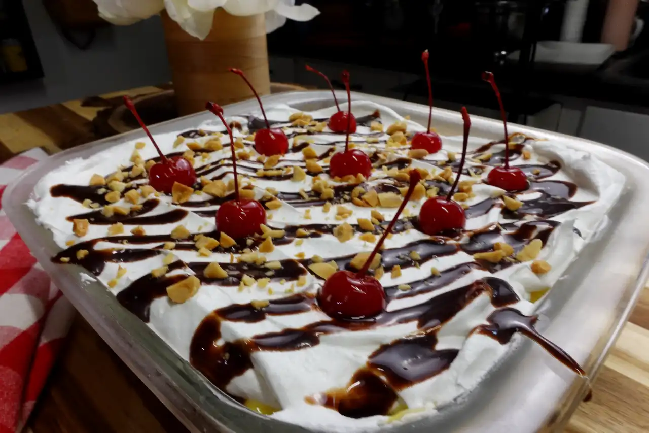 No-Bake Banana Split Dessert
