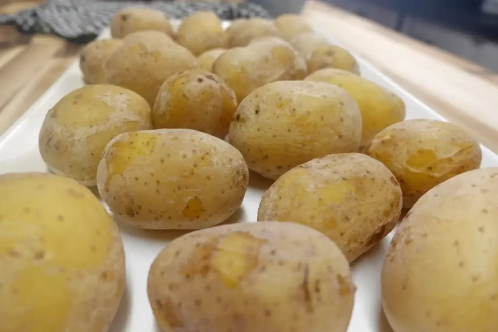 salt-potatoes-drying-to-form-signature-salt-skin.
